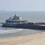 In With Sea View * بلانكنبرخ