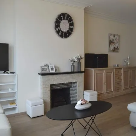 In With Sea View アパート *