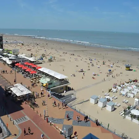 アパート In With Sea View *